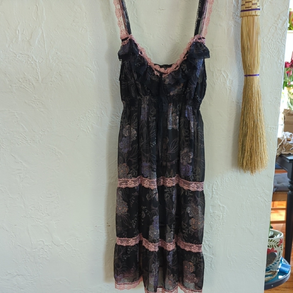 Vintage Victoria's Secret Black And Pink Floral Baby Doll